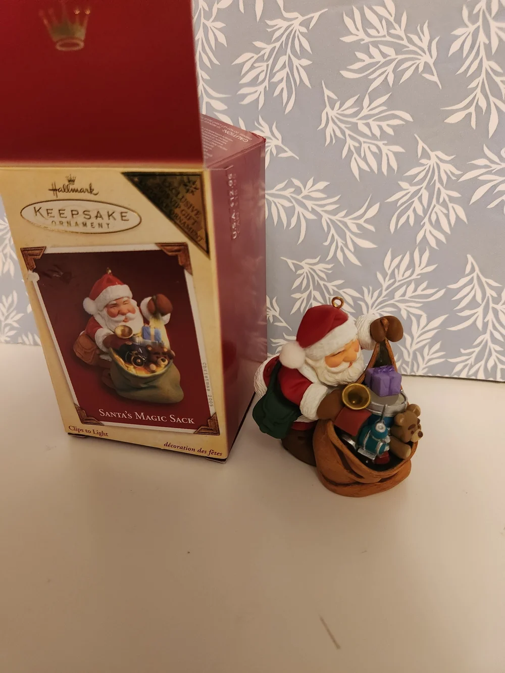 Hallmark Keepsake Ornament - Santa's Magic Sack